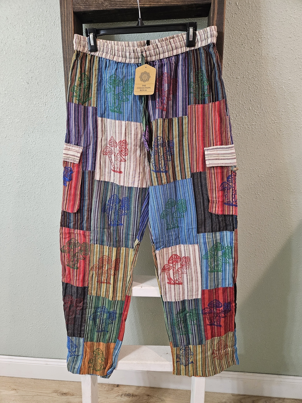 The Collection Royal Bohemian Patchwork Hippie Cargo Pants Womens Size L/XL NWT